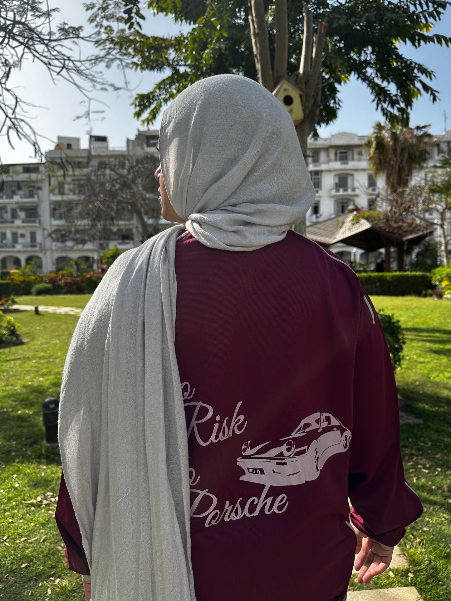 Oversized T-shirt "no risk no porsche"
